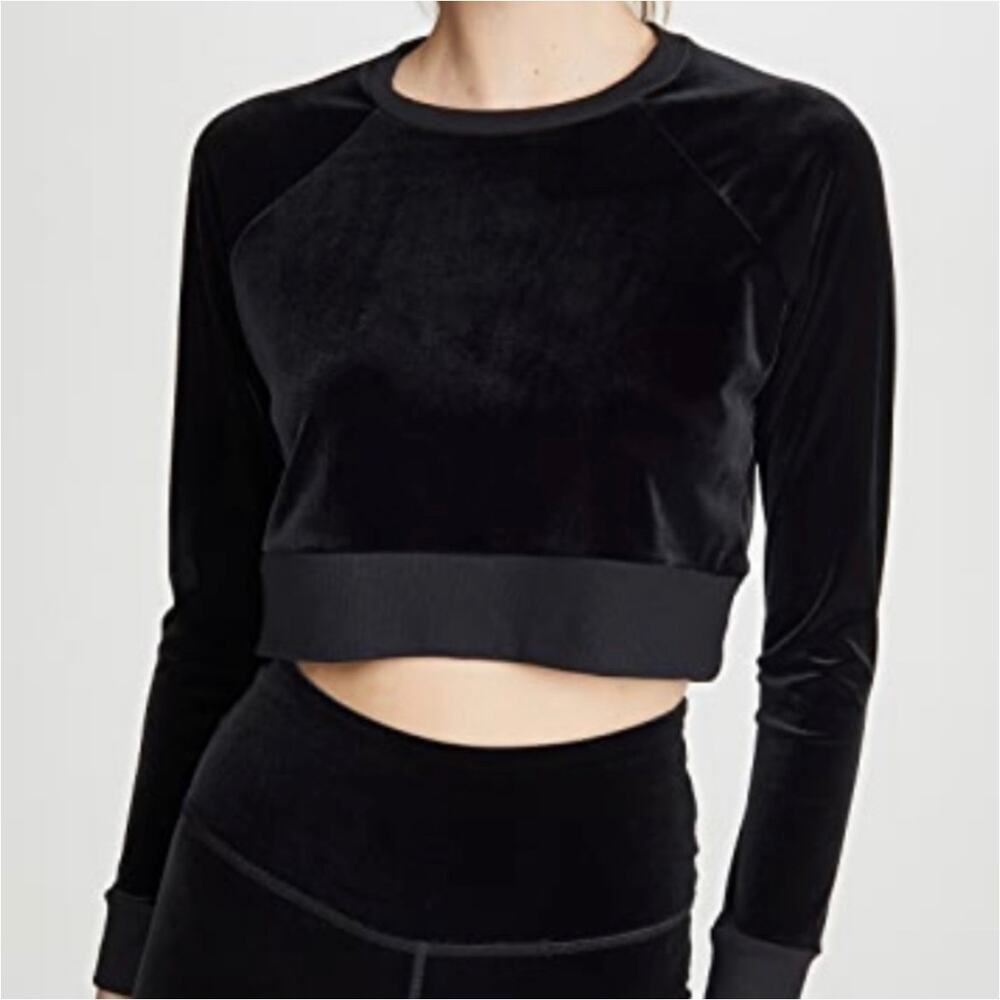Beyond Yoga Black Cropped Velvet Pullover Size Small